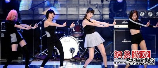 ����Ů�����Miss A������Ϸ��Love Beat��