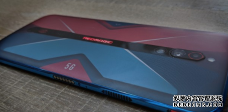 Ŭ���ǵ�Red Magic 5G��ʢ���̬������������Ϸ�ֻ�������һ���µ�ˮƽ