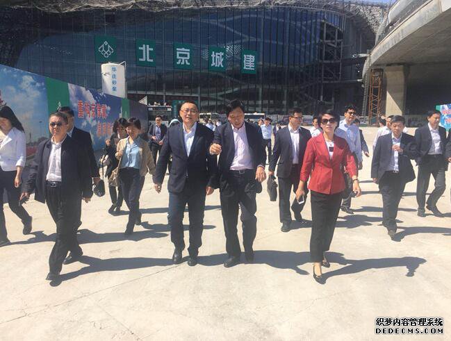 �۽�����ս�� �����׶��ص���Ŀ���� �ʴ����б����������Դ��е���