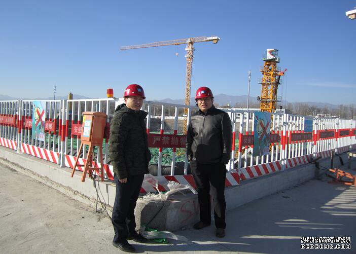 �۽�����ս�� �����׶��ص���Ŀ���� �ʴ����б����������Դ��е���